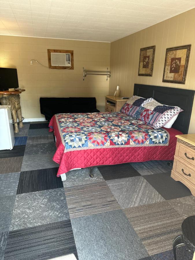 Sportsman'S Lodge Fairfield Bay Buitenkant foto
